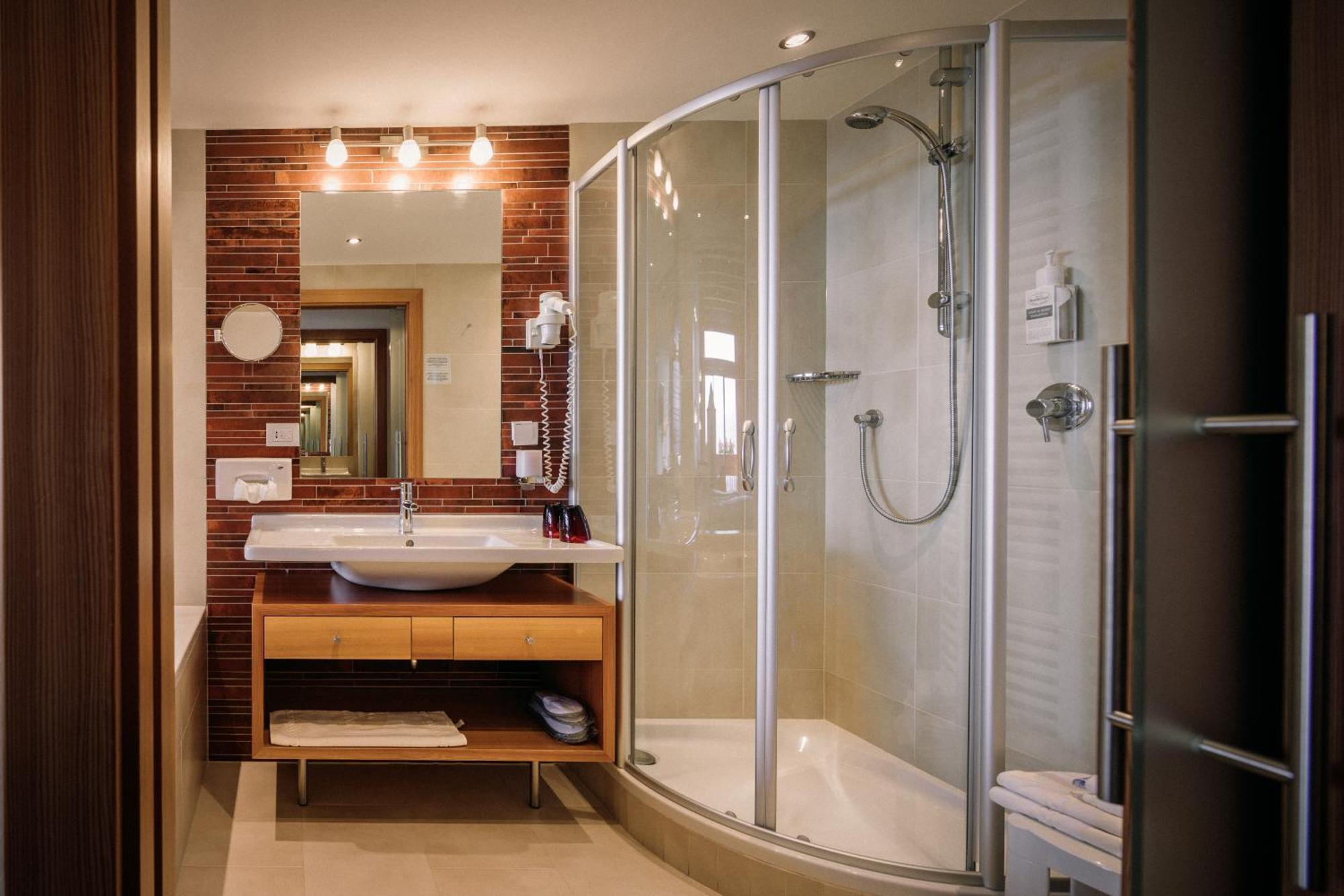 Hotel Bacherhof Maranza Bagian luar foto